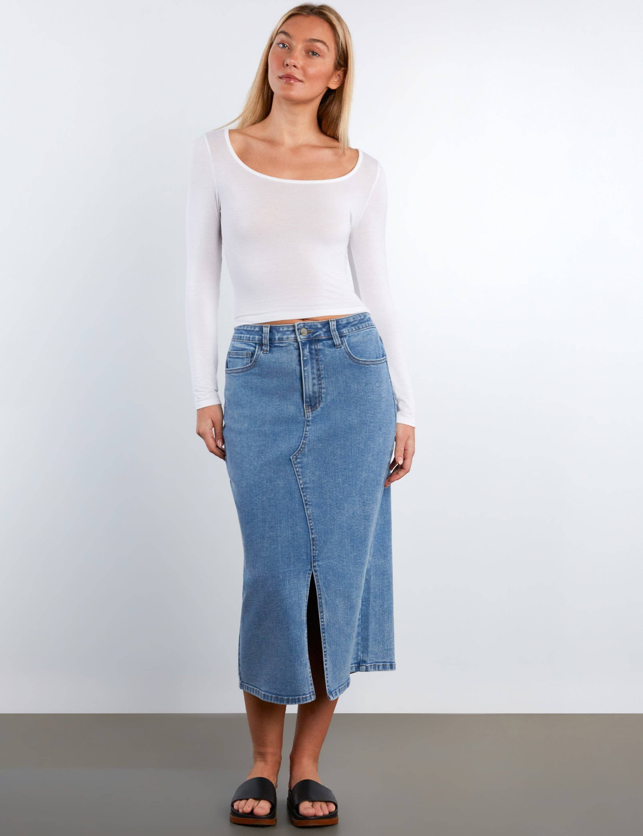 Lucy Denim Midi Skirt - Lightwash