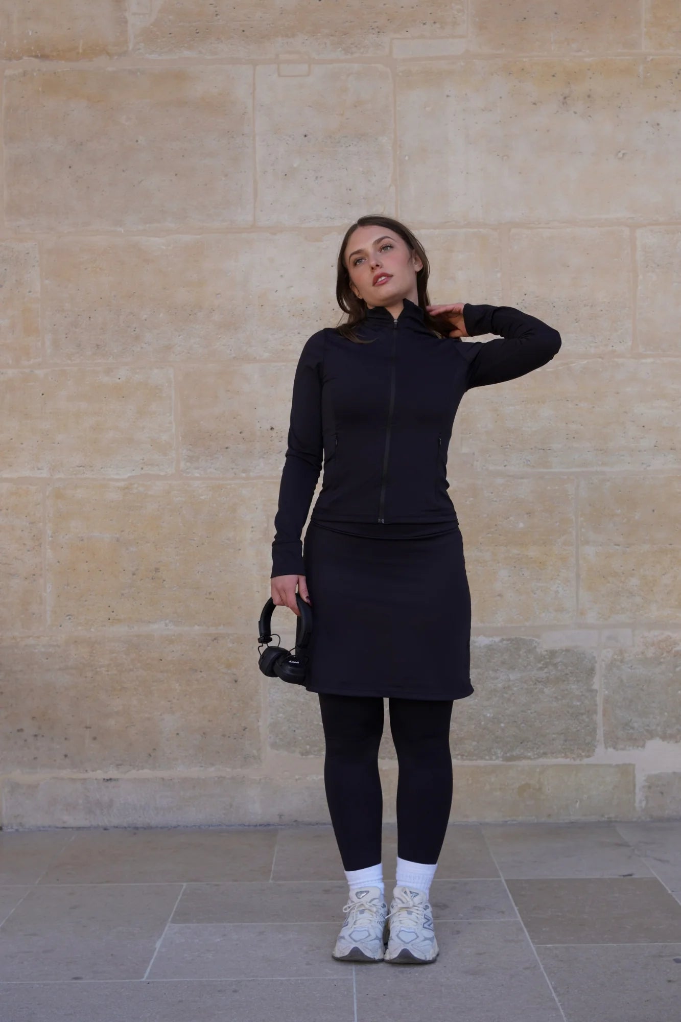 Modest Sport Jacket - Black