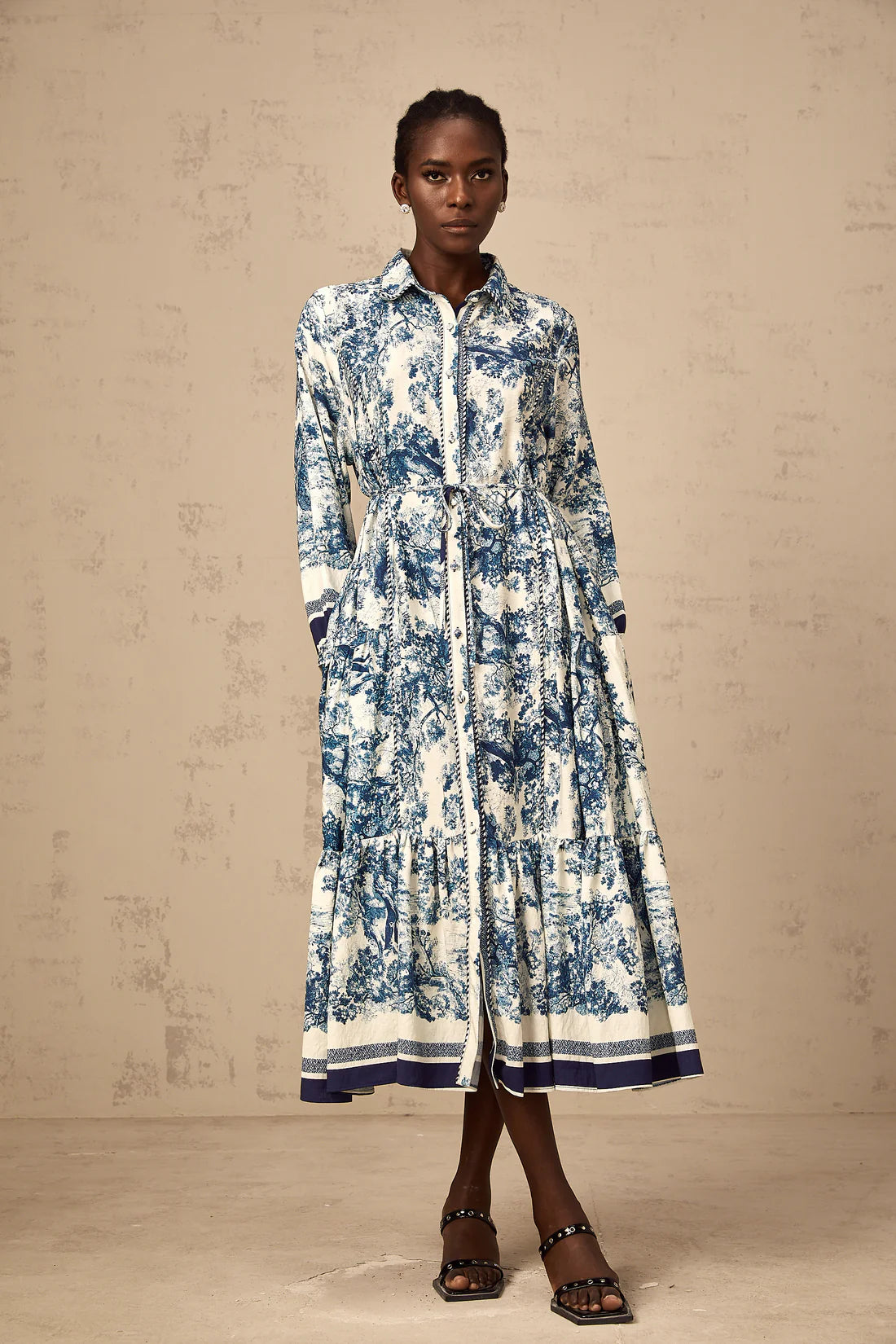 Adélaïde blue midi dress