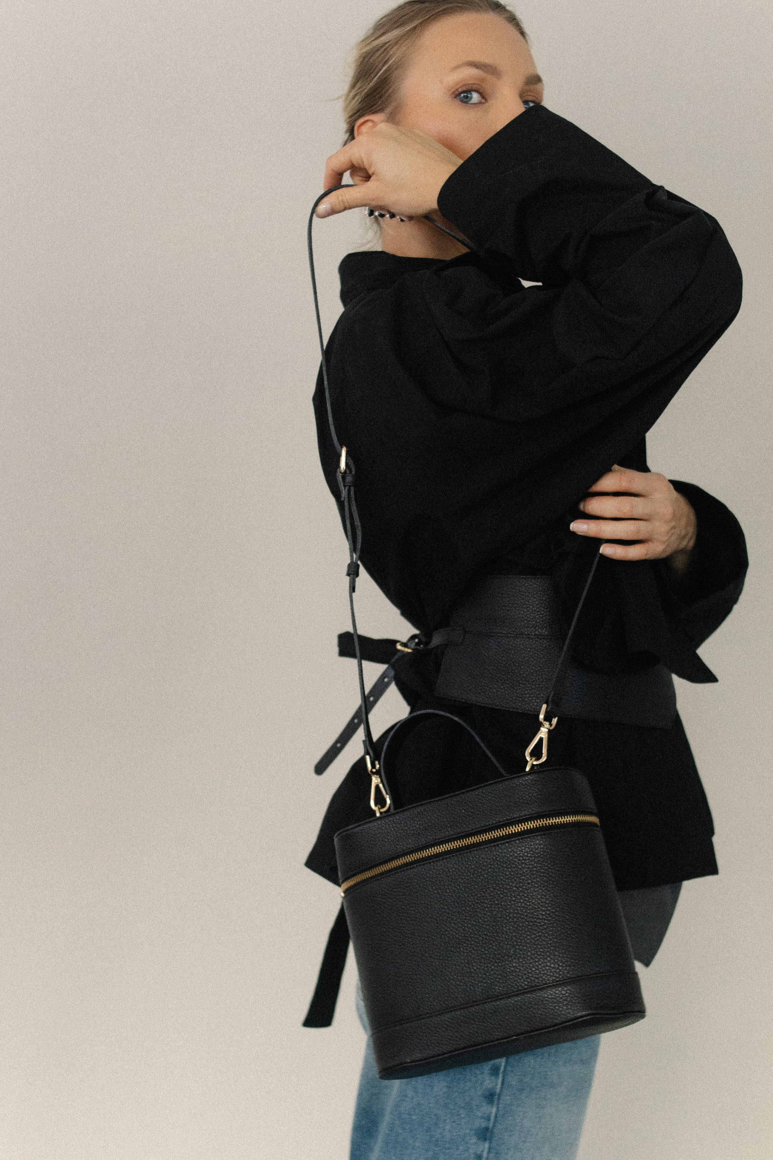 Baul Leather Handbag - Multi