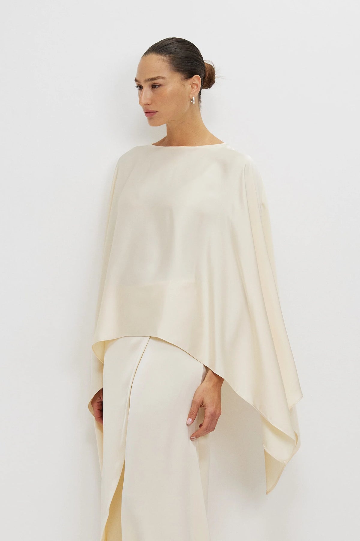 Como Set Ivory