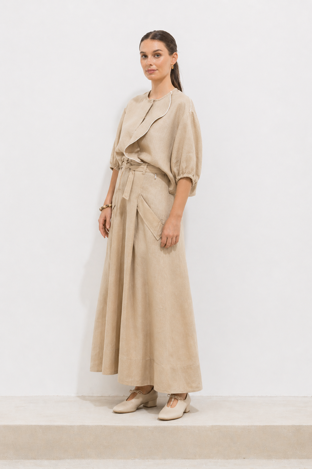 Paz Linen Set with Coral Shirt - Tan