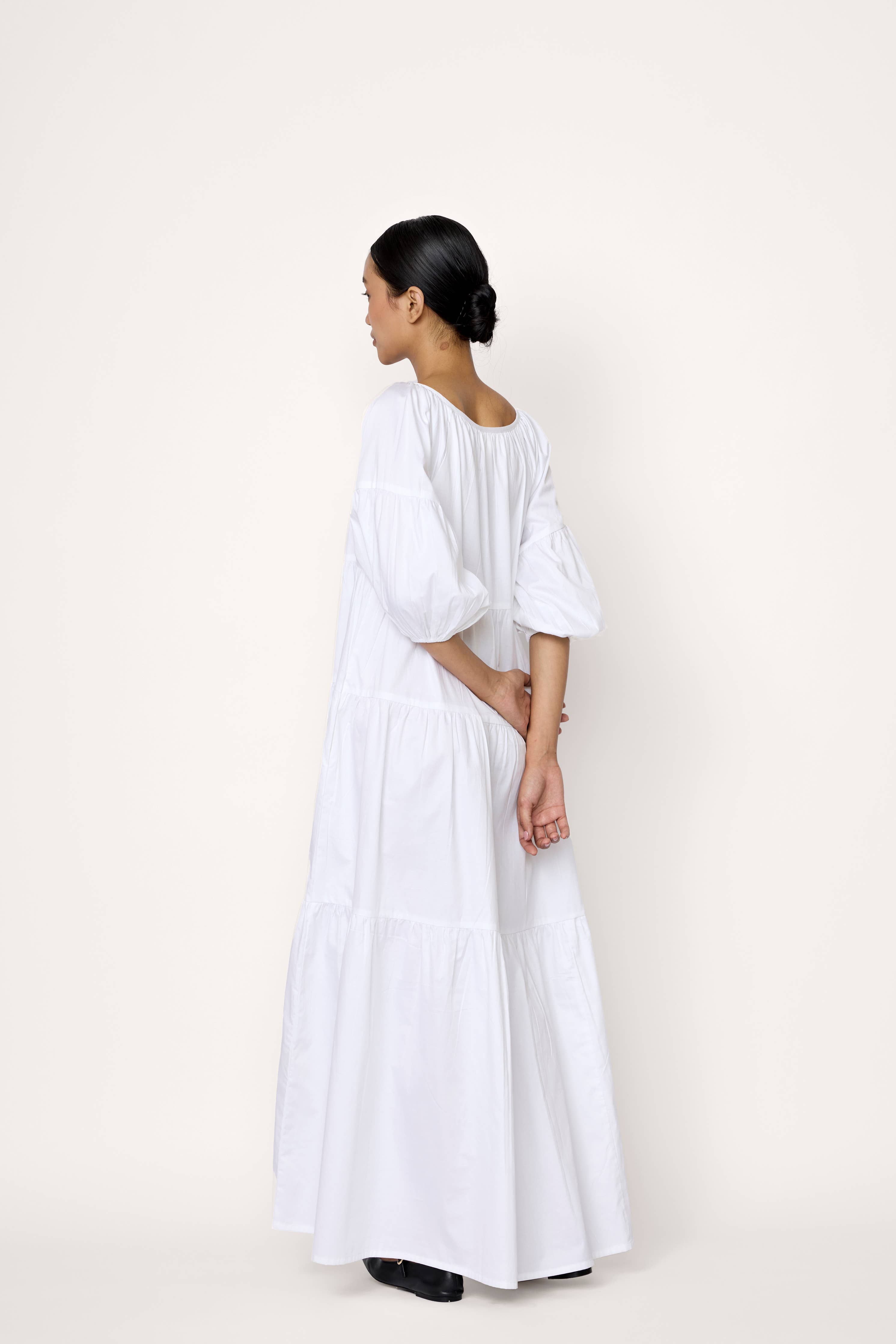 Voluminous Tiered Maxi Dress - White
