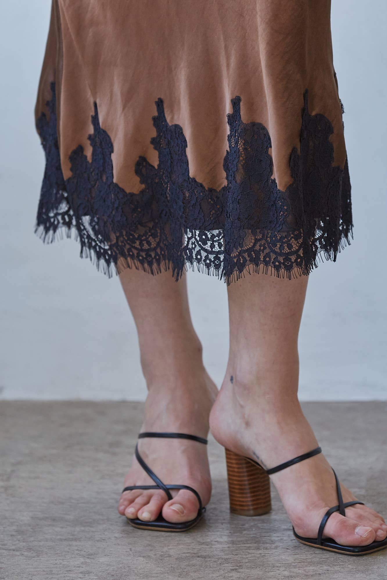 Noa Lace Skirt