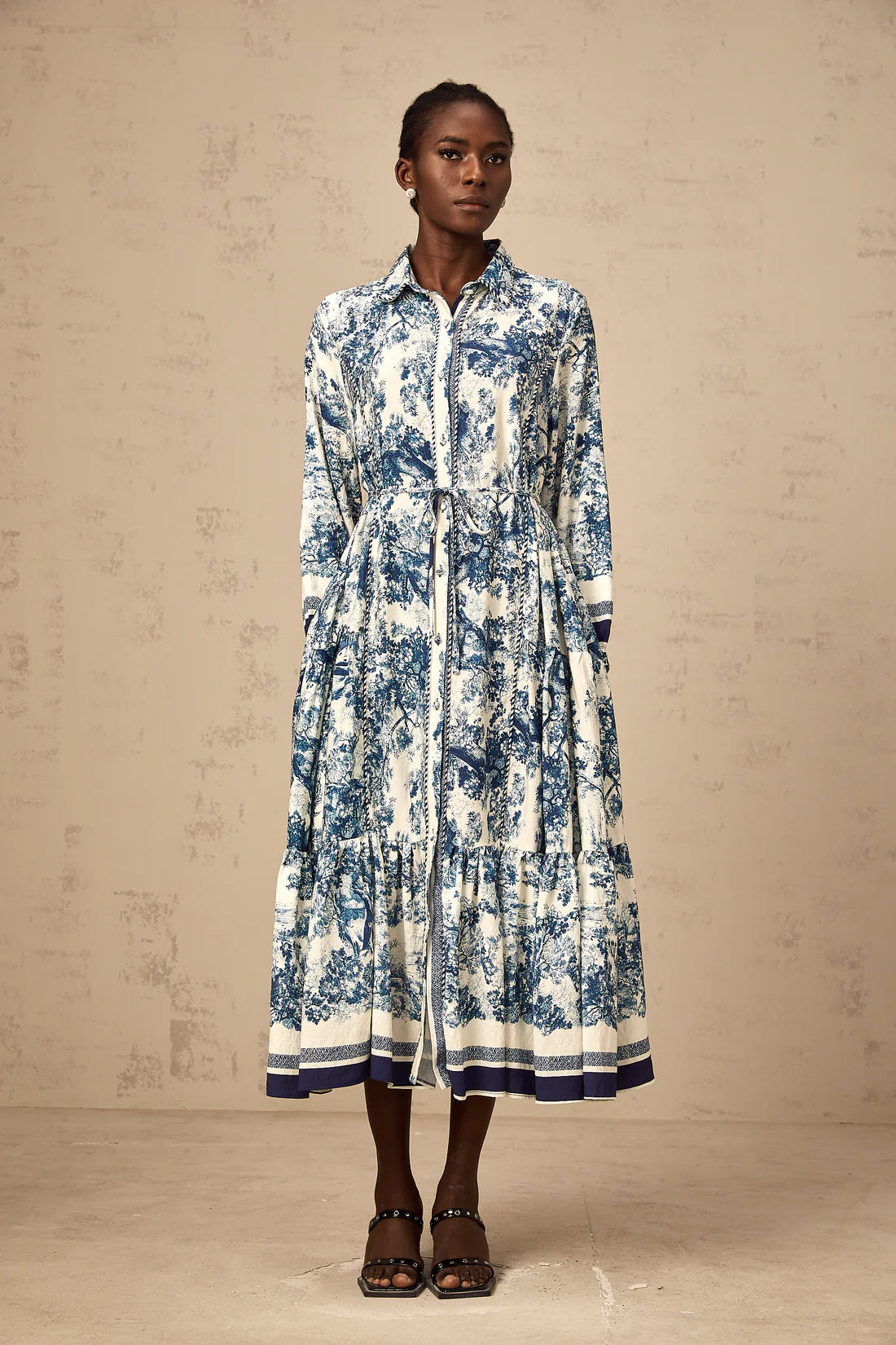 Adélaïde blue midi dress