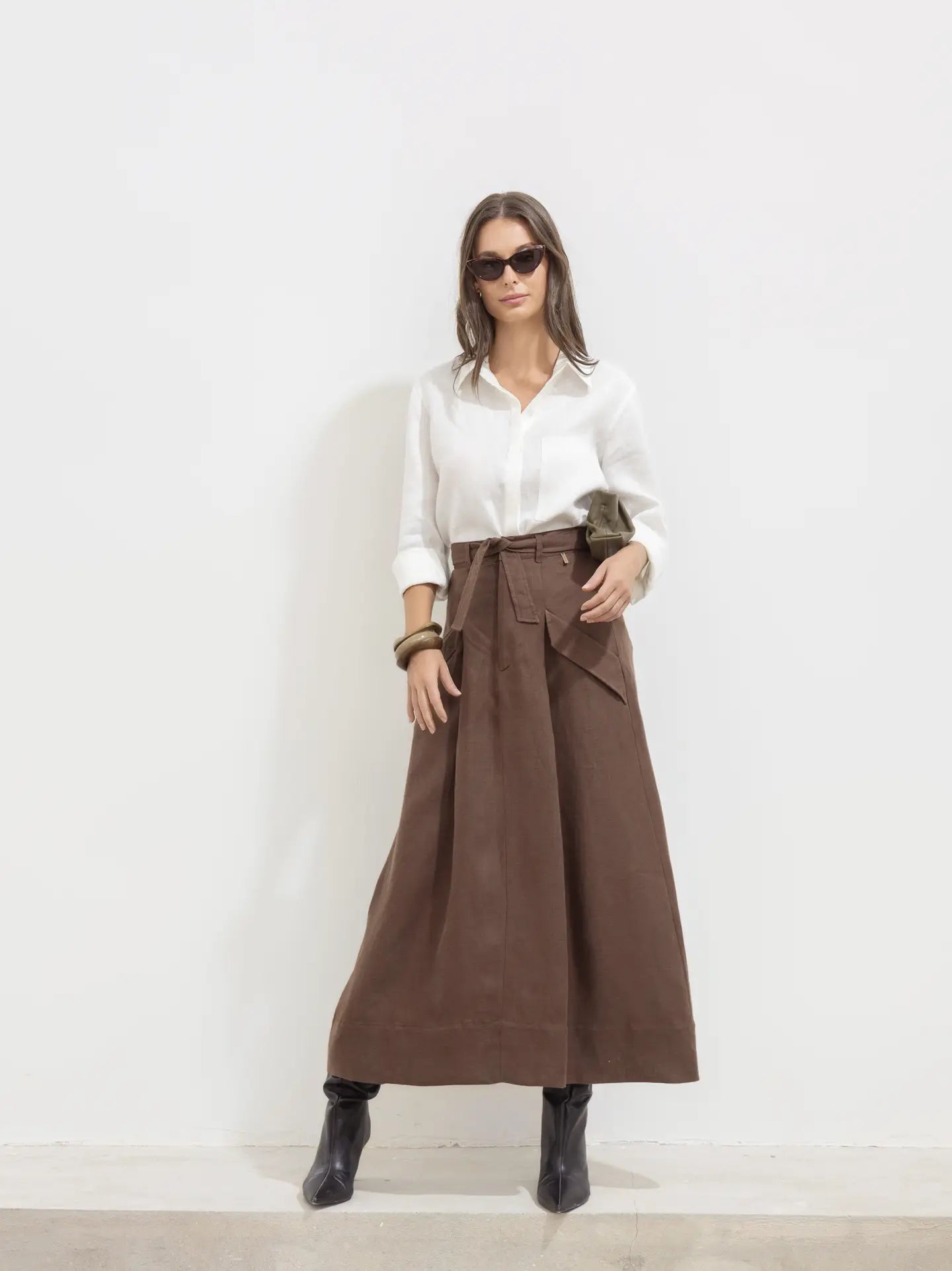 Paz Linen Set with Coral Shirt - Chocolate
