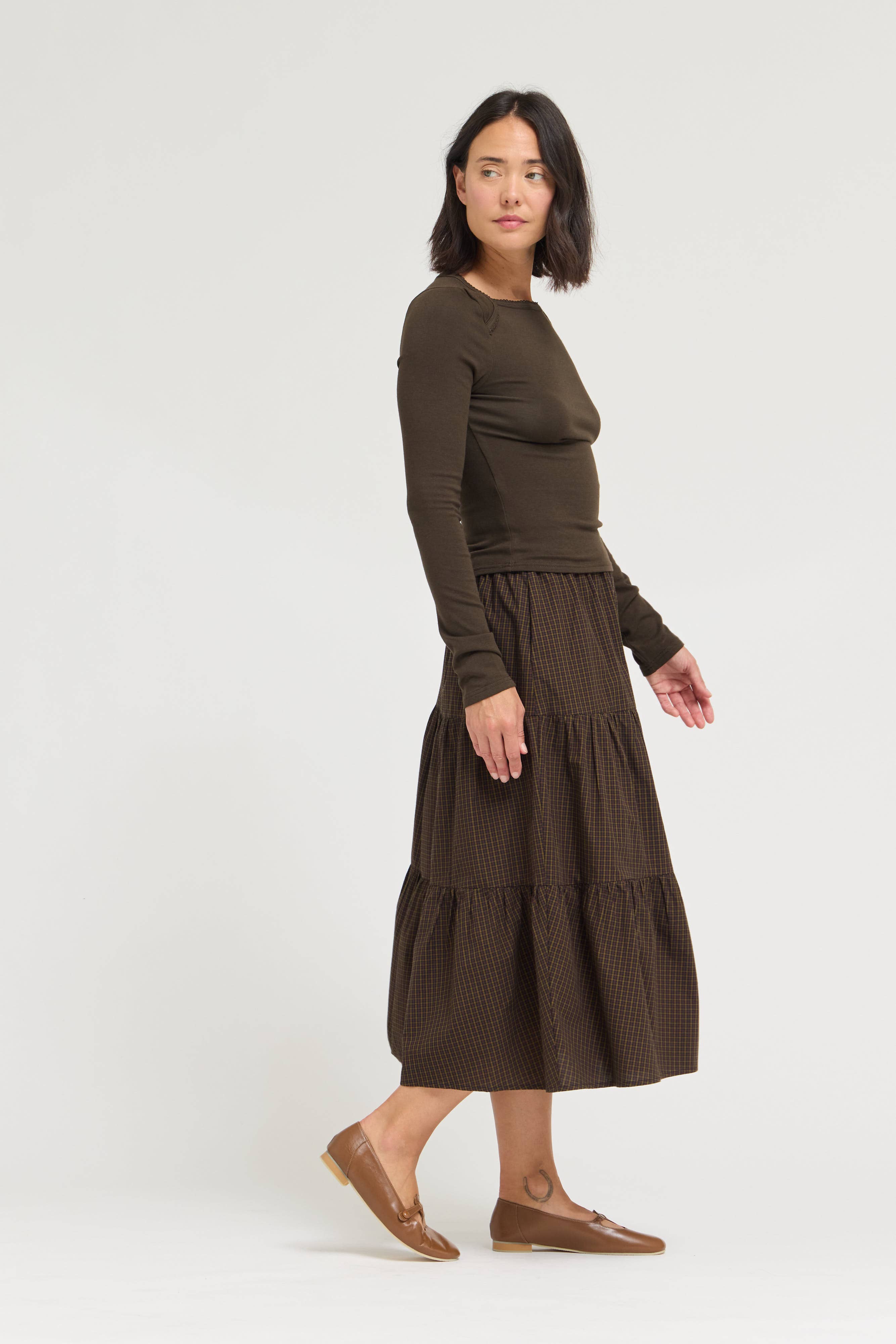 Viv Square Neck Teea