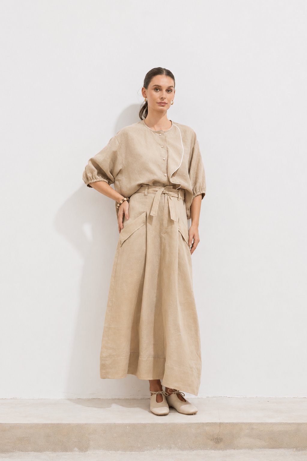 Paz Linen Set with Coral Shirt - Tan